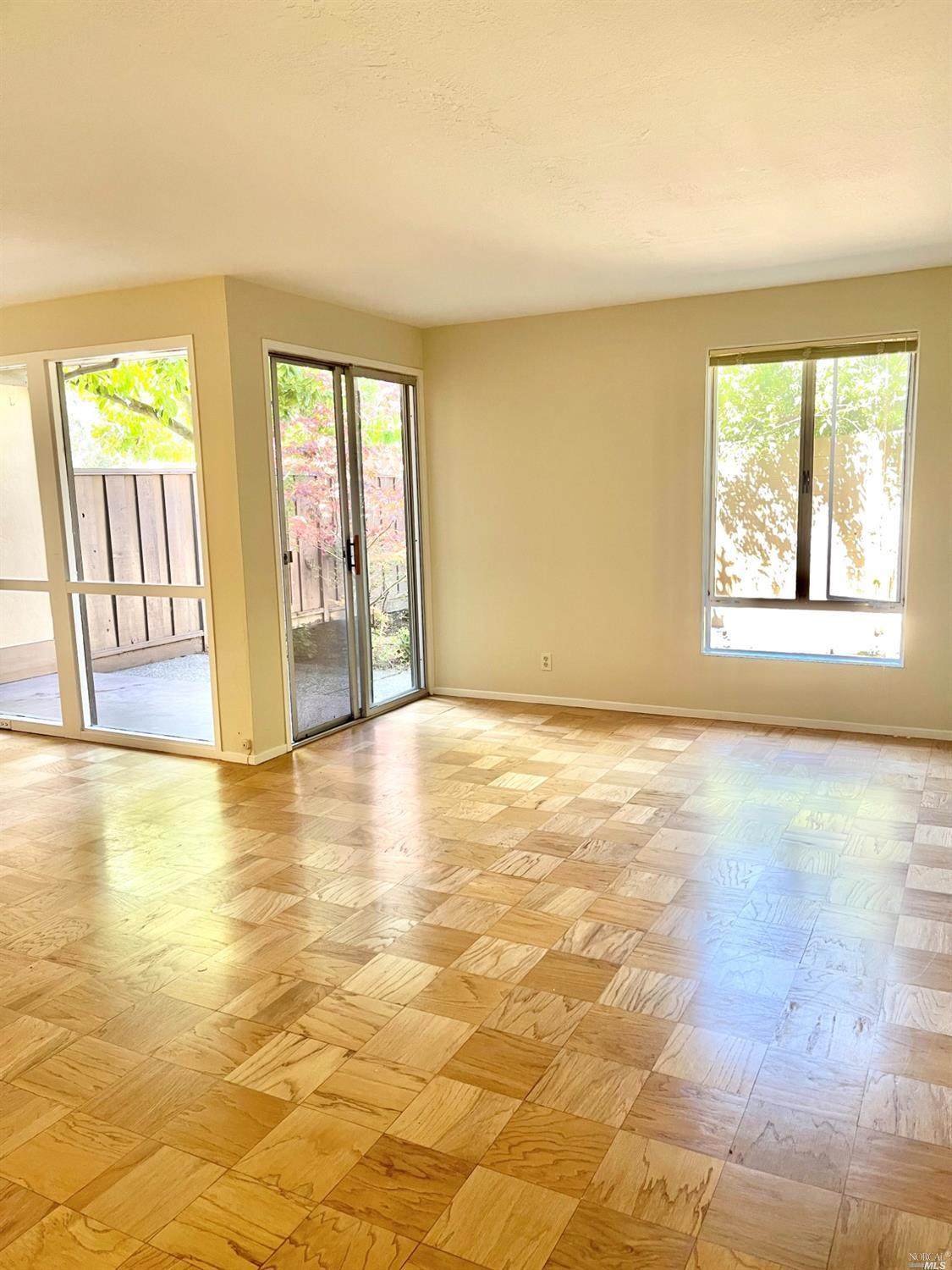 35 Forest Lane - Photo 1