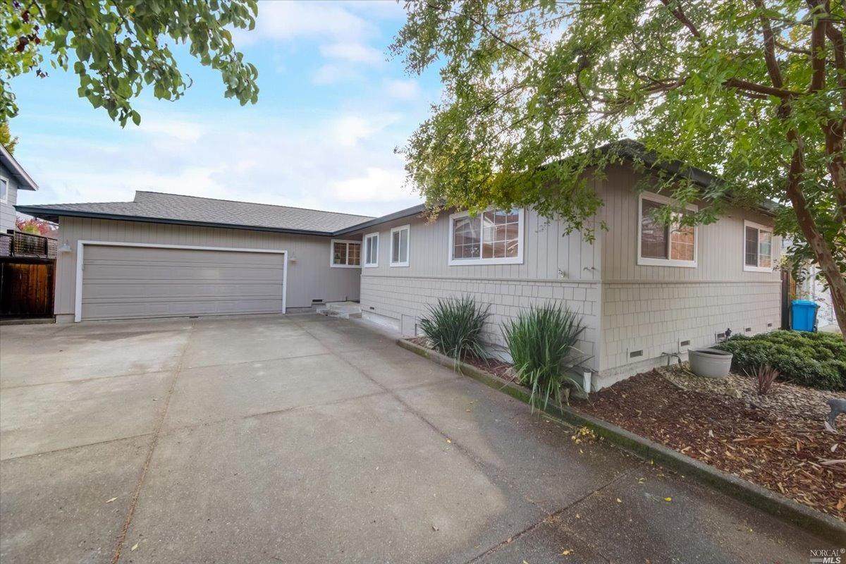 2238 Cheyenne Drive - Photo 1