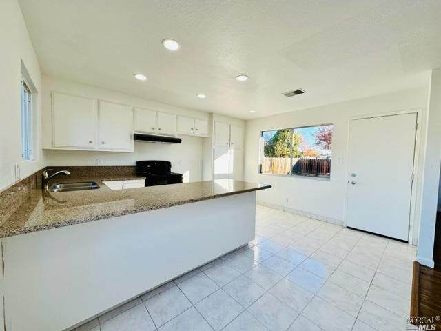 2432 Oceanic Drive - Photo 1