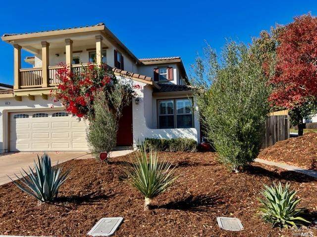 1052 Parkside Drive - Photo 1