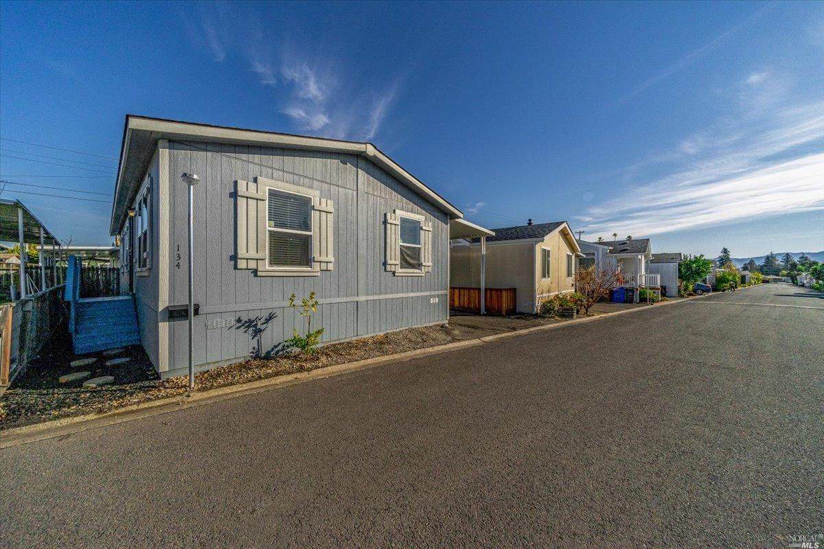 1350 Pueblo Avenue - Photo 1