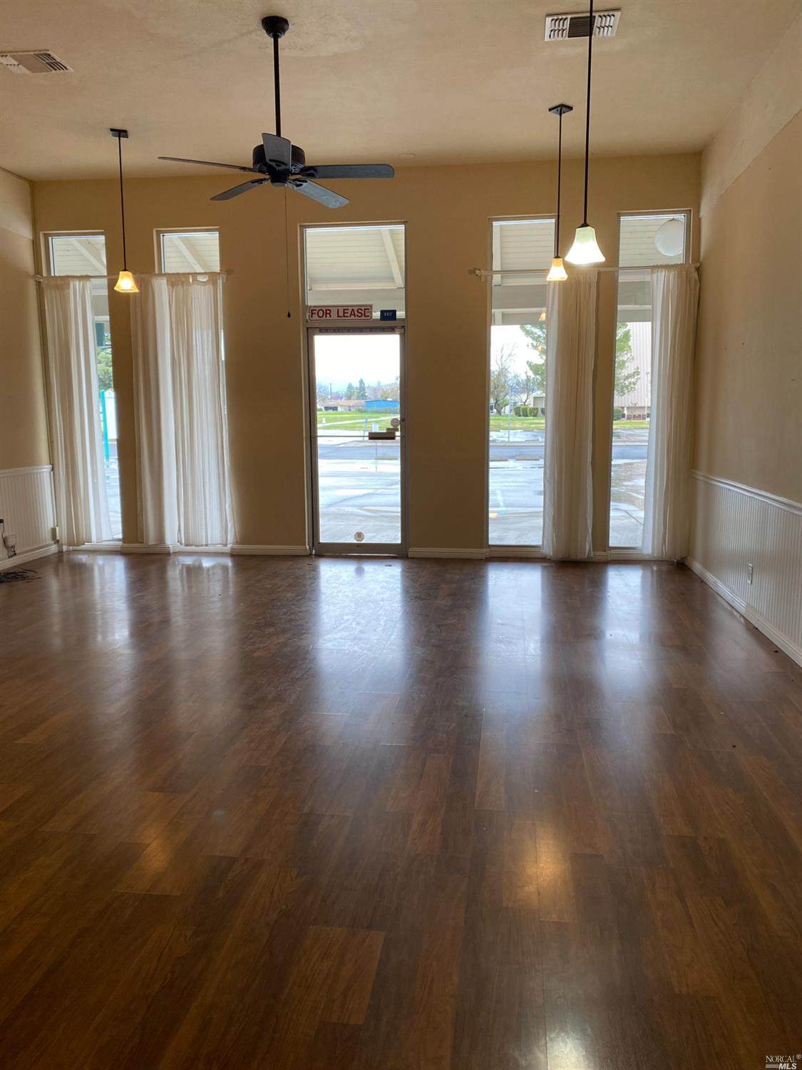 157 Leisure Way - Photo 1