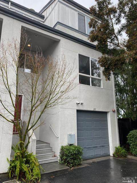 297 Heinlen Court - Photo 1