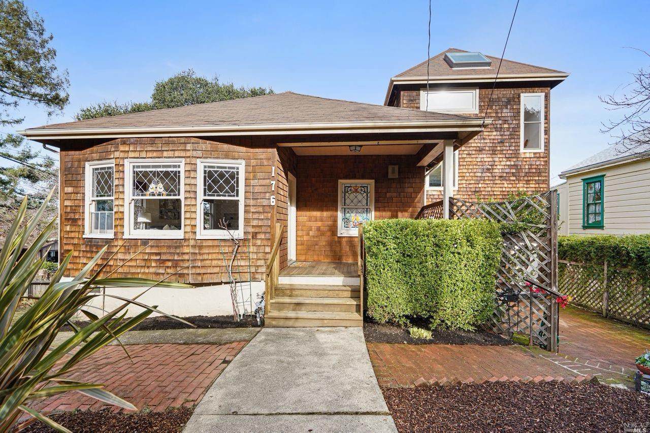 174 Picnic Avenue - Photo 1