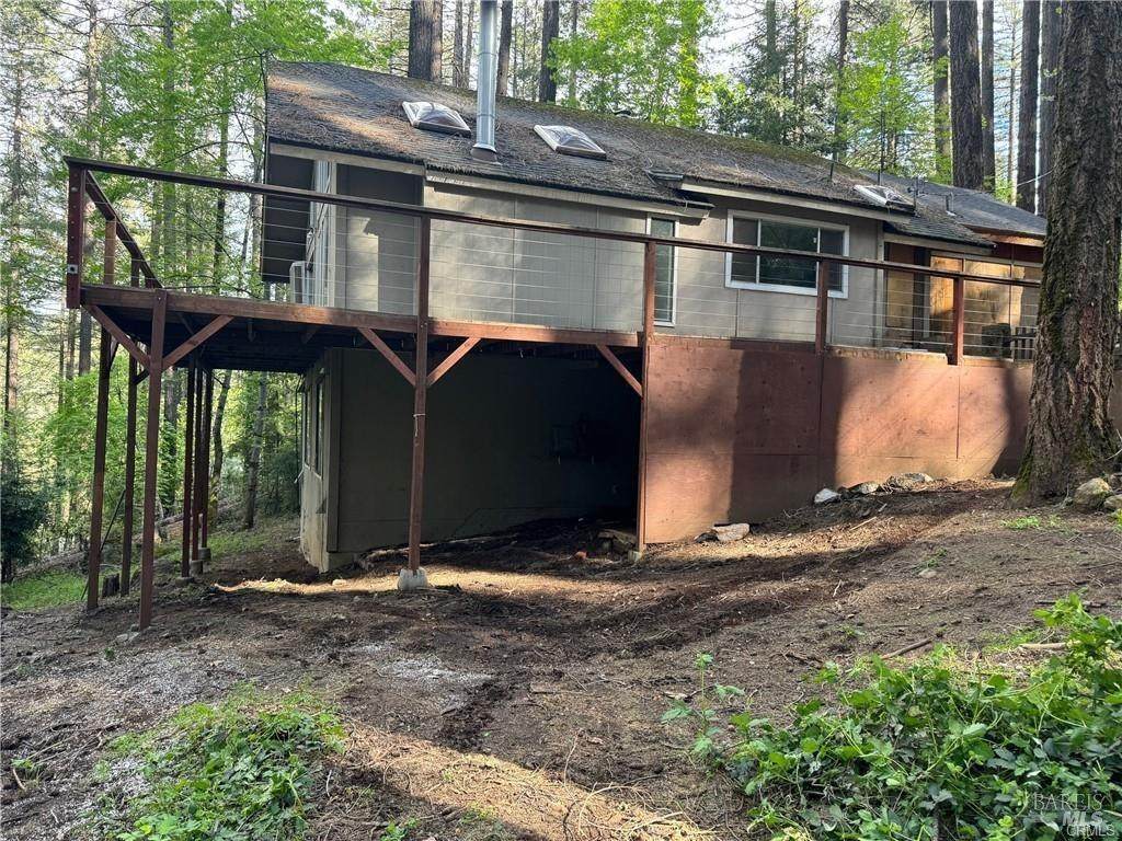 17034 Edgewood Way - Photo 1