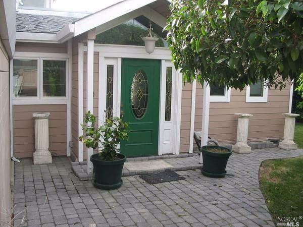 230 Diviso Street - Photo 1