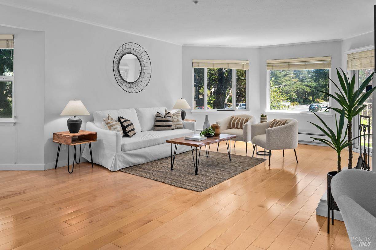 110 Seminary Drive - Photo 1