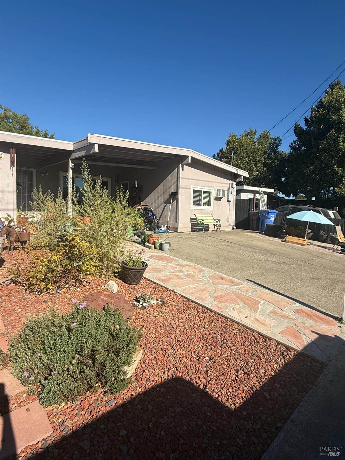 1724 Lockwood Drive - Photo 1