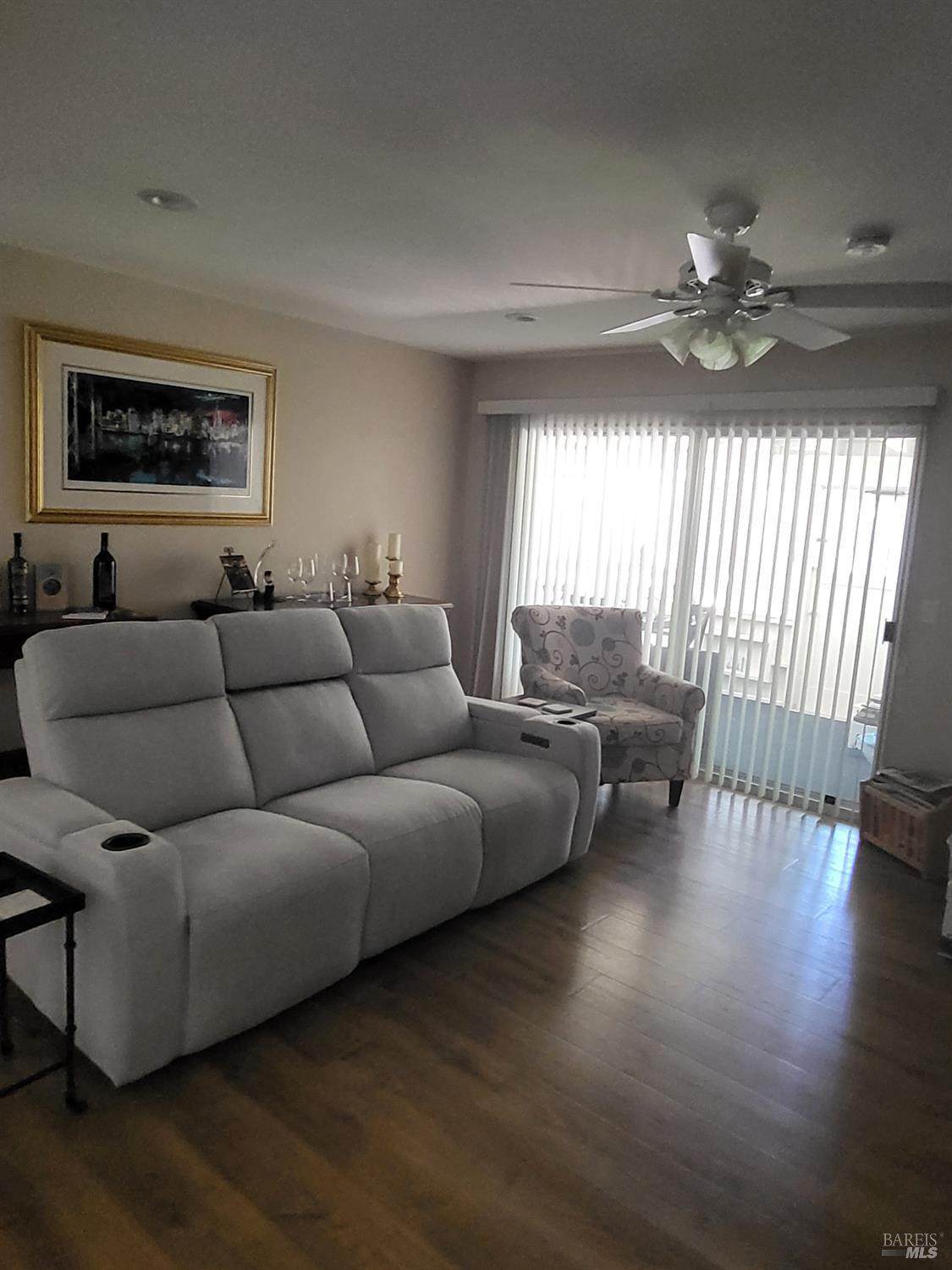 332 Belhaven Place - Photo 1