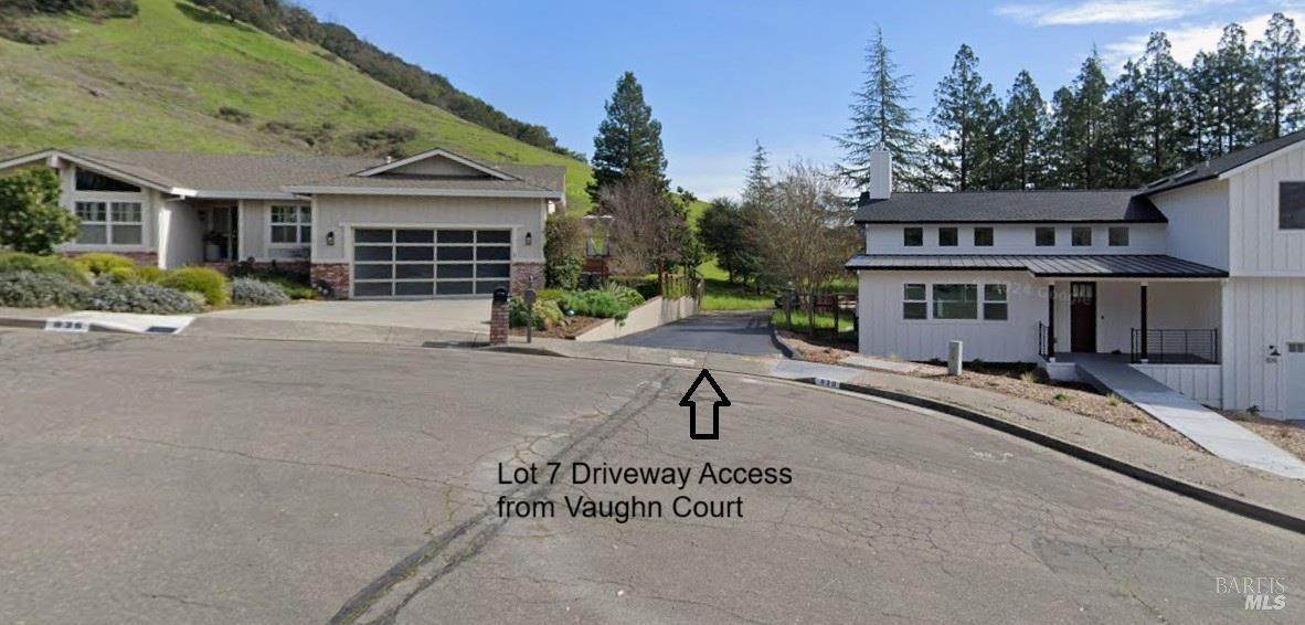 833 Vaughn Court - Photo 1