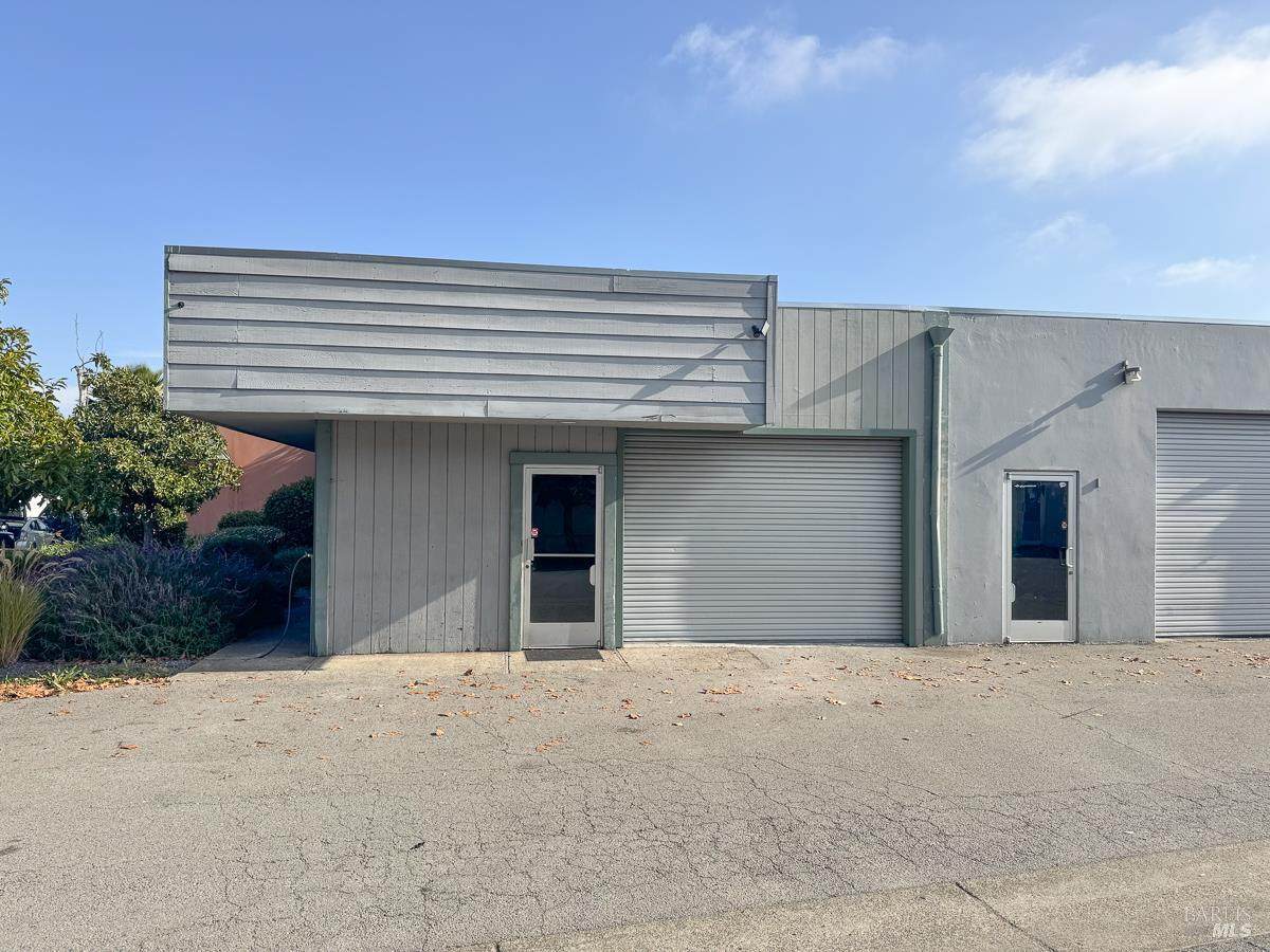 158 Hamilton Drive - Photo 1