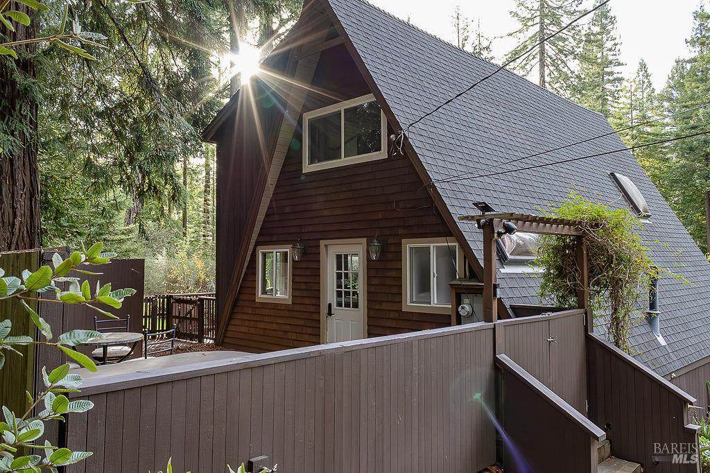 46151 Pacific Woods Road - Photo 1