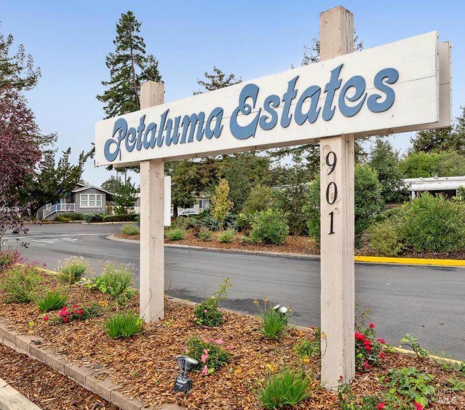 6 Napa Drive - Photo 1