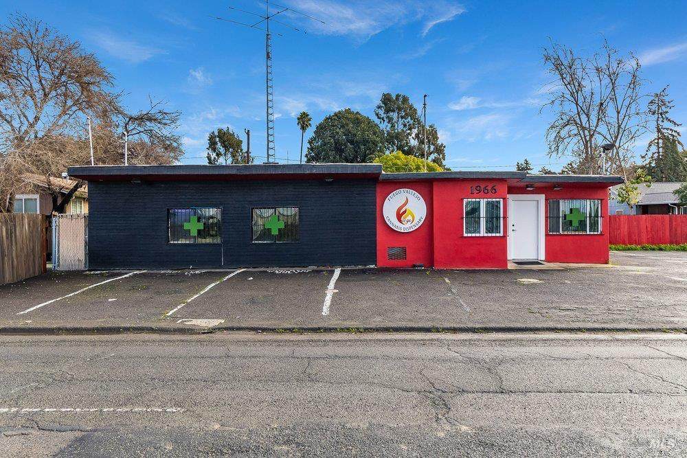 1966 Broadway Street - Photo 1