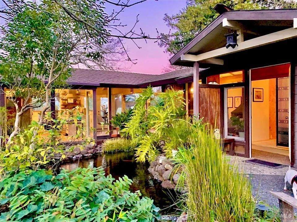 3835 Oak Glen Drive - Photo 1