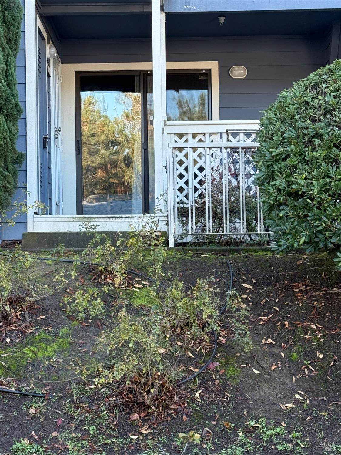 136 Sea Crest Circle - Photo 1