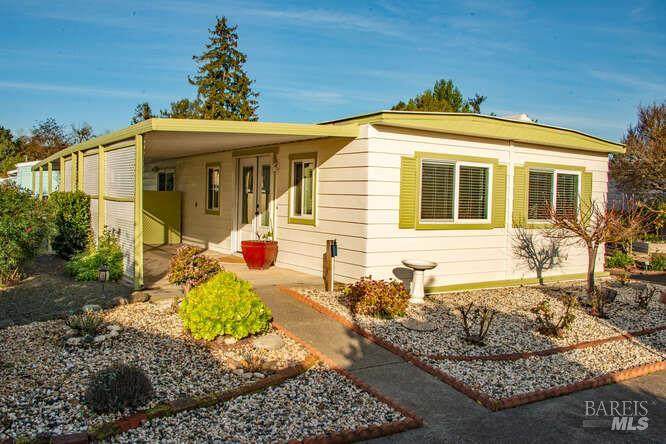 47 Cuernavaca Drive - Photo 1