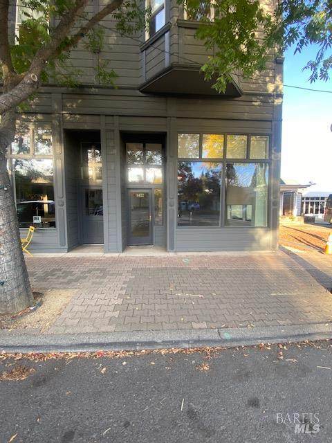 1424 Main Street - Photo 1