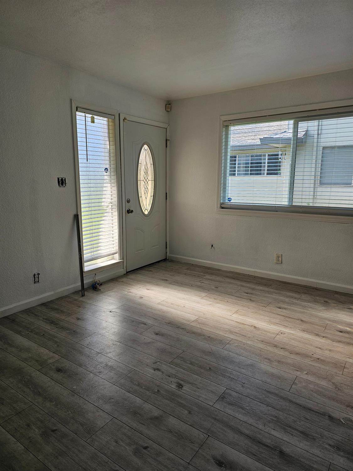 5918 Walerga Road - Photo 1