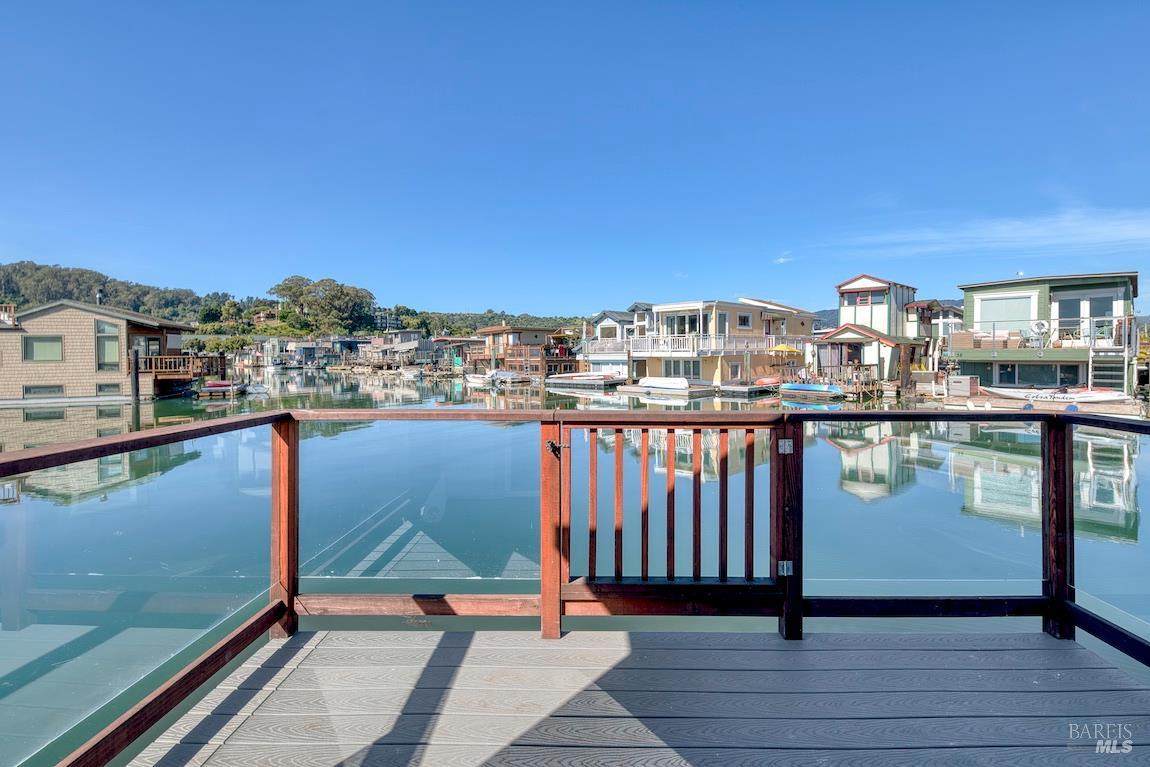 31 40 Dock - Photo 1