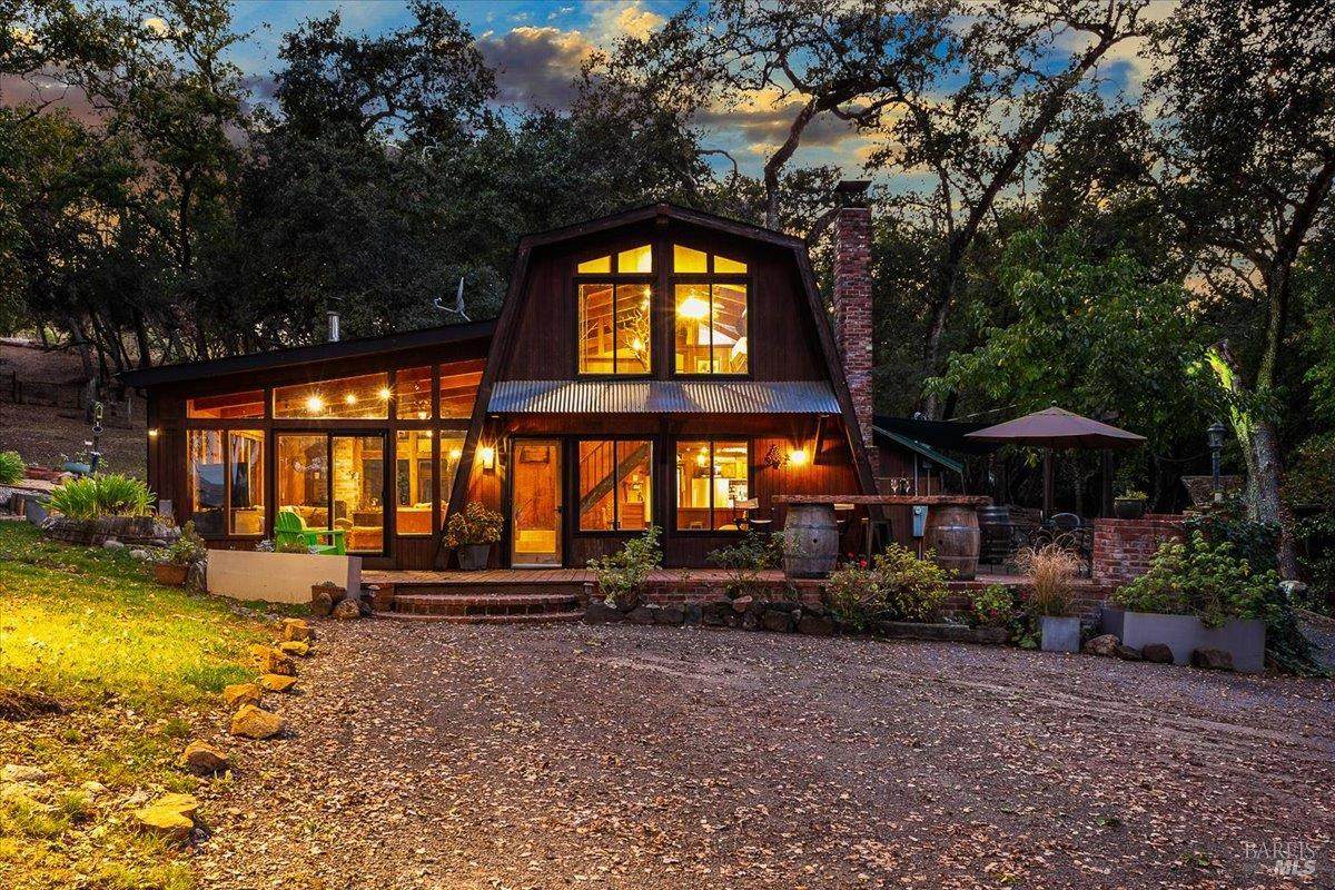 350 Canyon Road - Photo 1