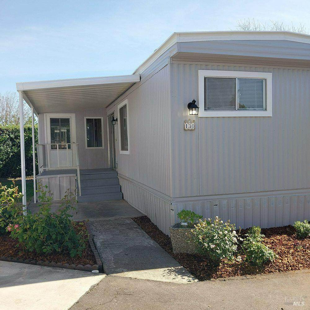 130 Candlewood Drive - Photo 1