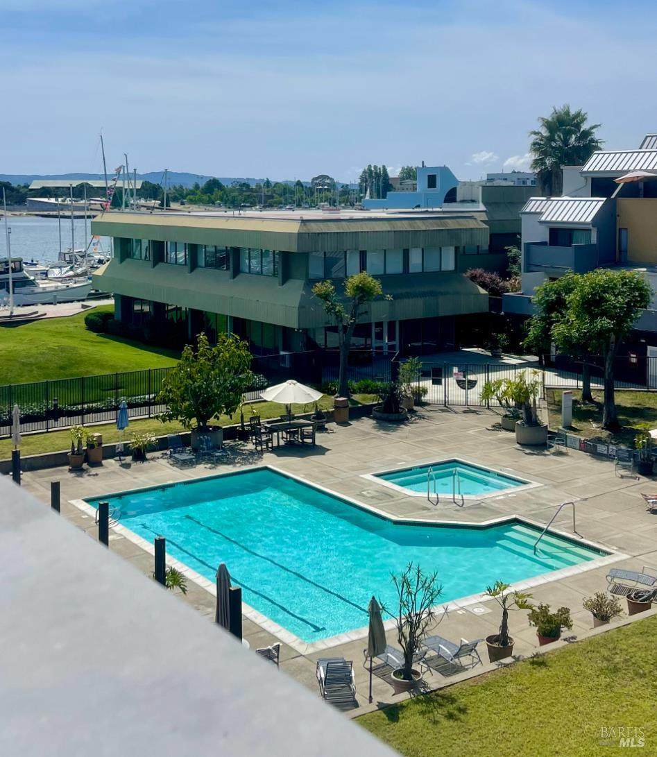 1 Embarcadero - Photo 1