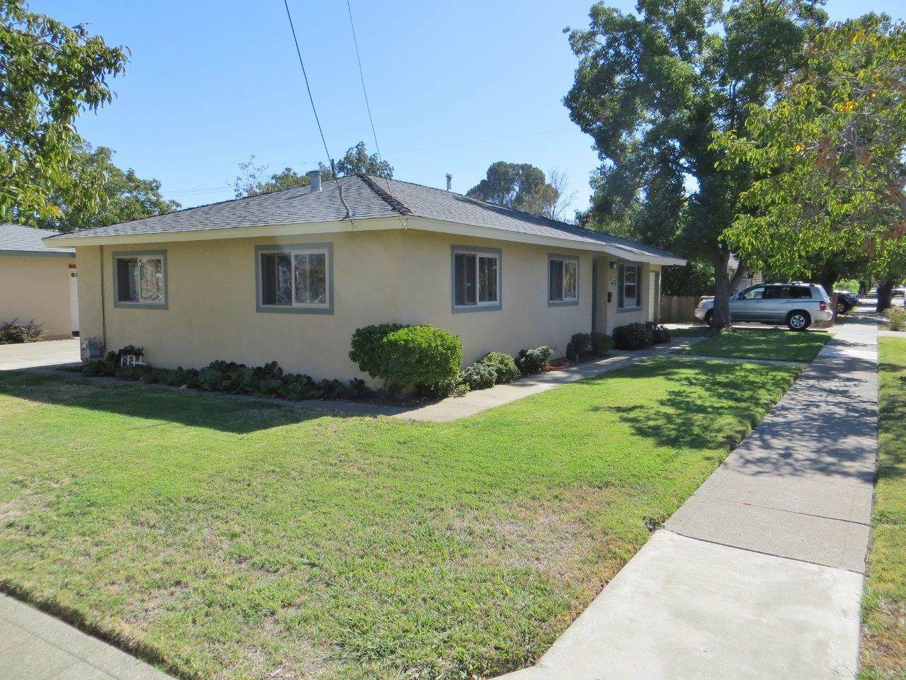 415 4th Street - Photo 1