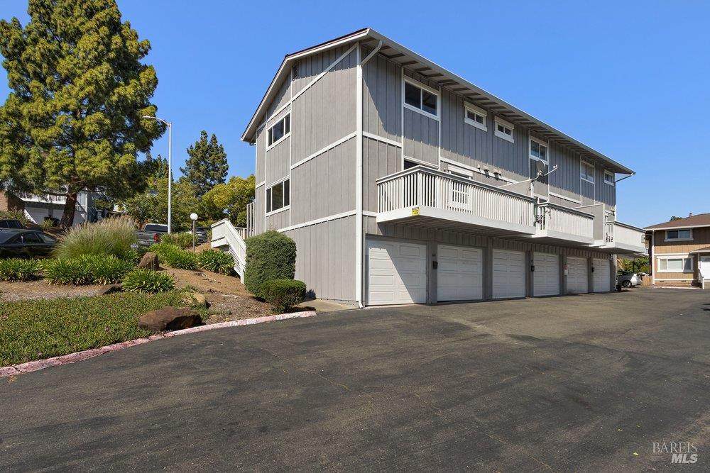 100 Sunset Circle - Photo 1