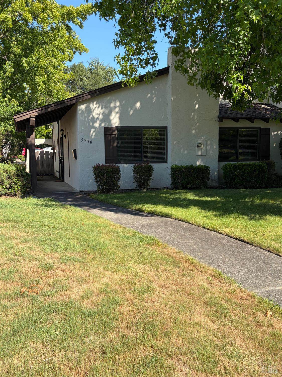 5270 El Mercado Parkway - Photo 1