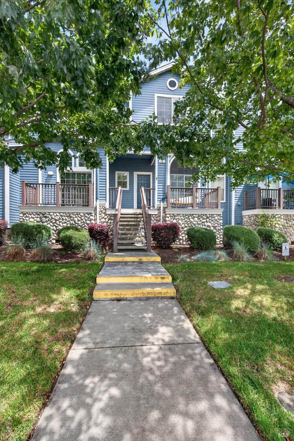 460 2nd Street - Photo 1