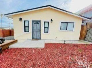 454 Carter Street - Photo 1