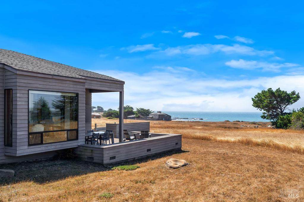 72 Sea Pine Reach - Photo 1