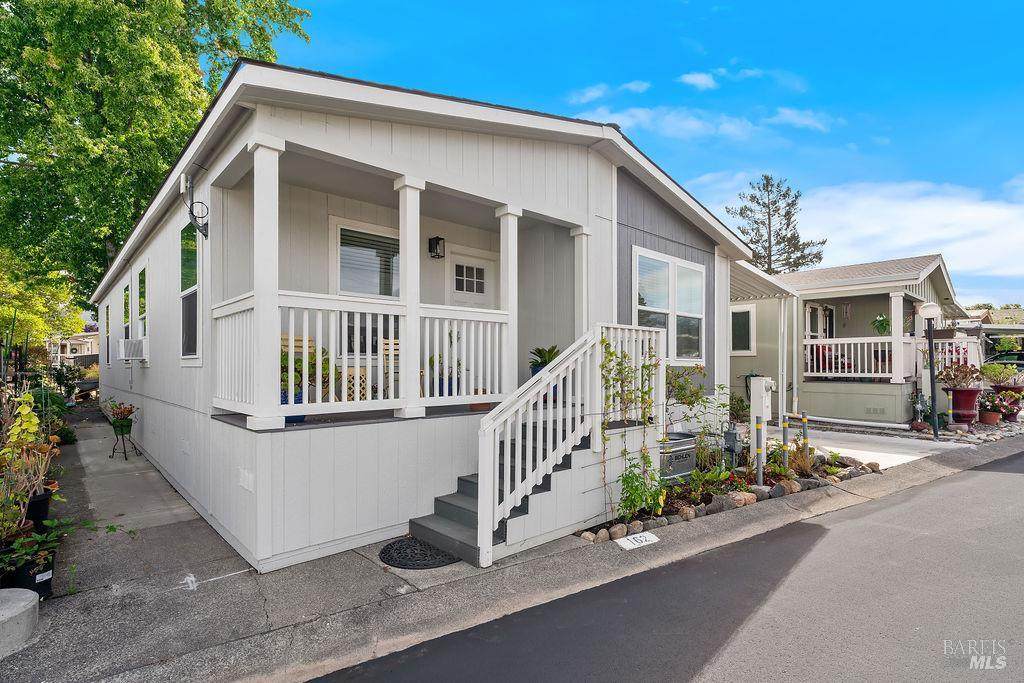 162 Redwing Drive - Photo 1