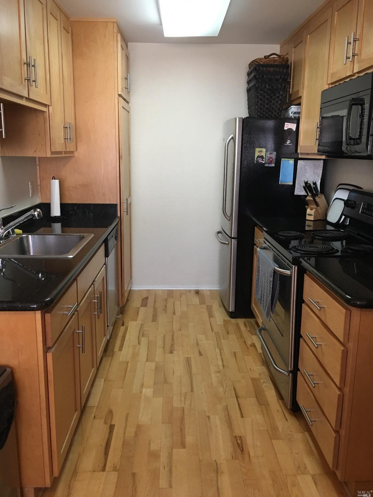 900 Cambridge Drive - Photo 1