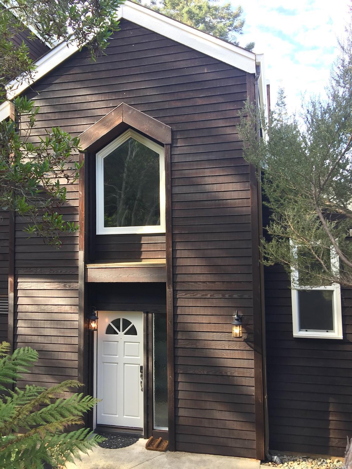 44739 Forest Court - Photo 1