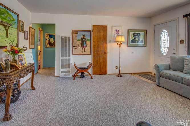 217 Mendocino Street - Photo 1