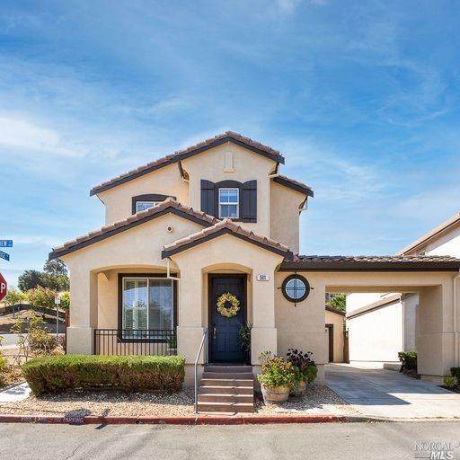 501 Valleyview Court - Photo 1