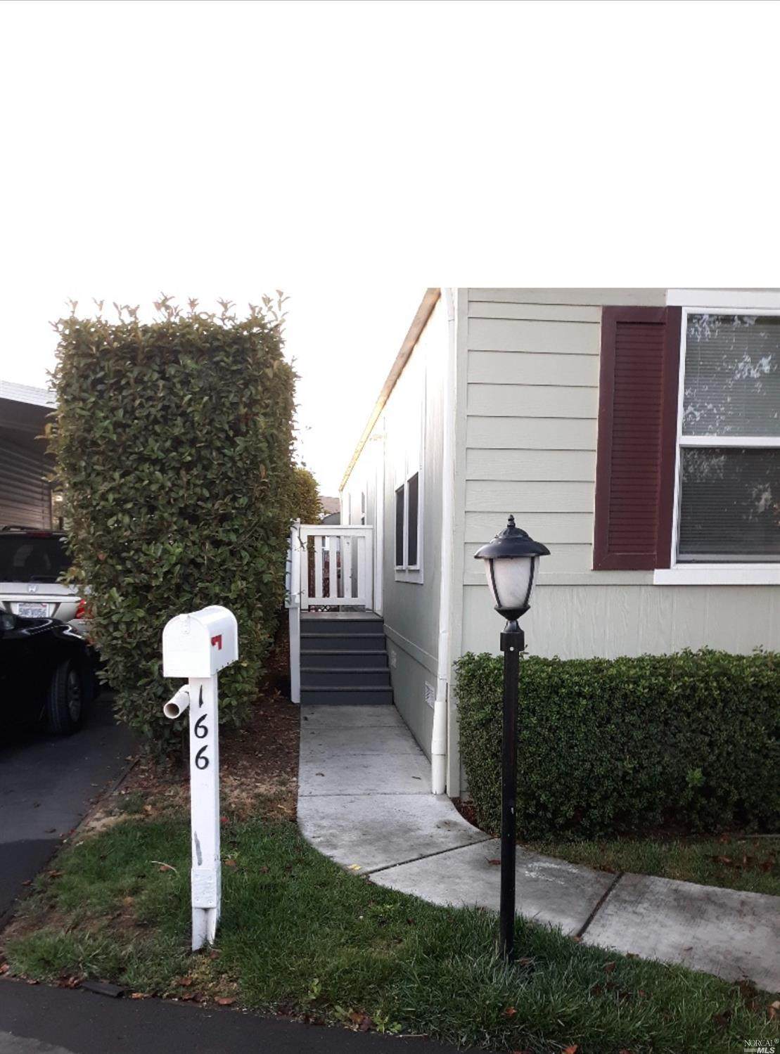 166 Apple Lane - Photo 1