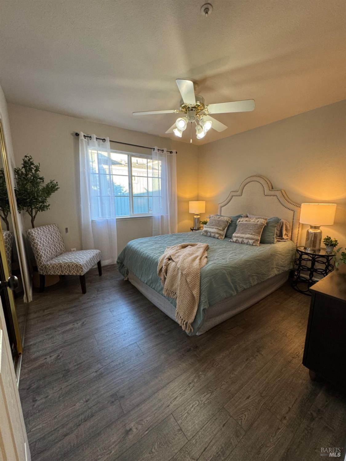 1501 La Esplanada Place - Photo 1
