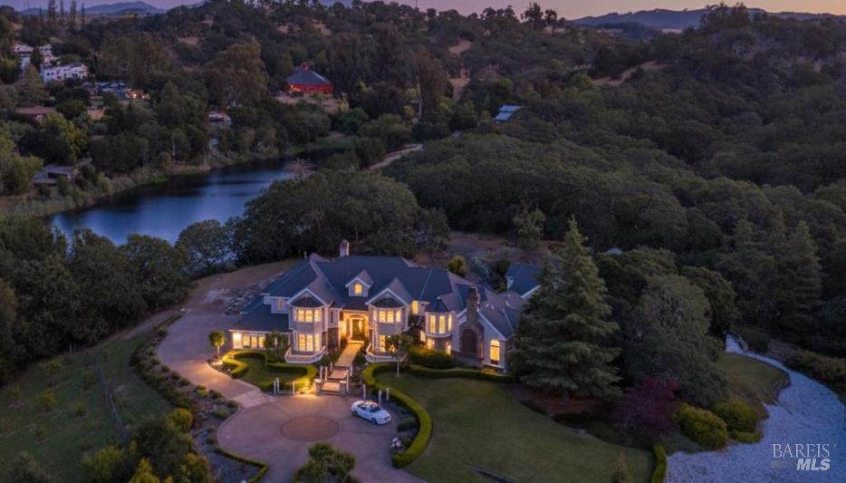 9988 Troon Court - Photo 1