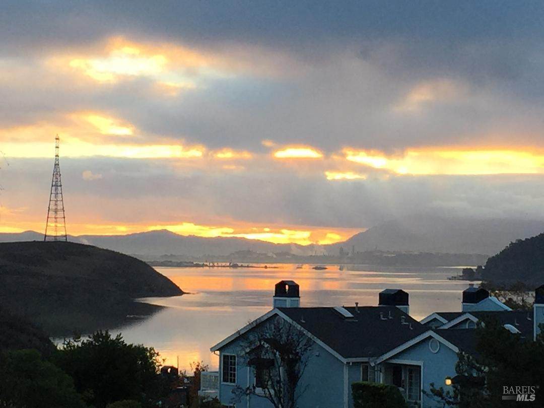 401 Stinson Street - Photo 1