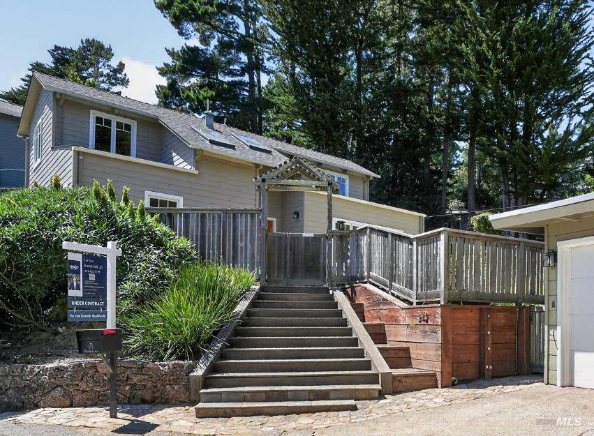 342 Woodside Avenue - Photo 1