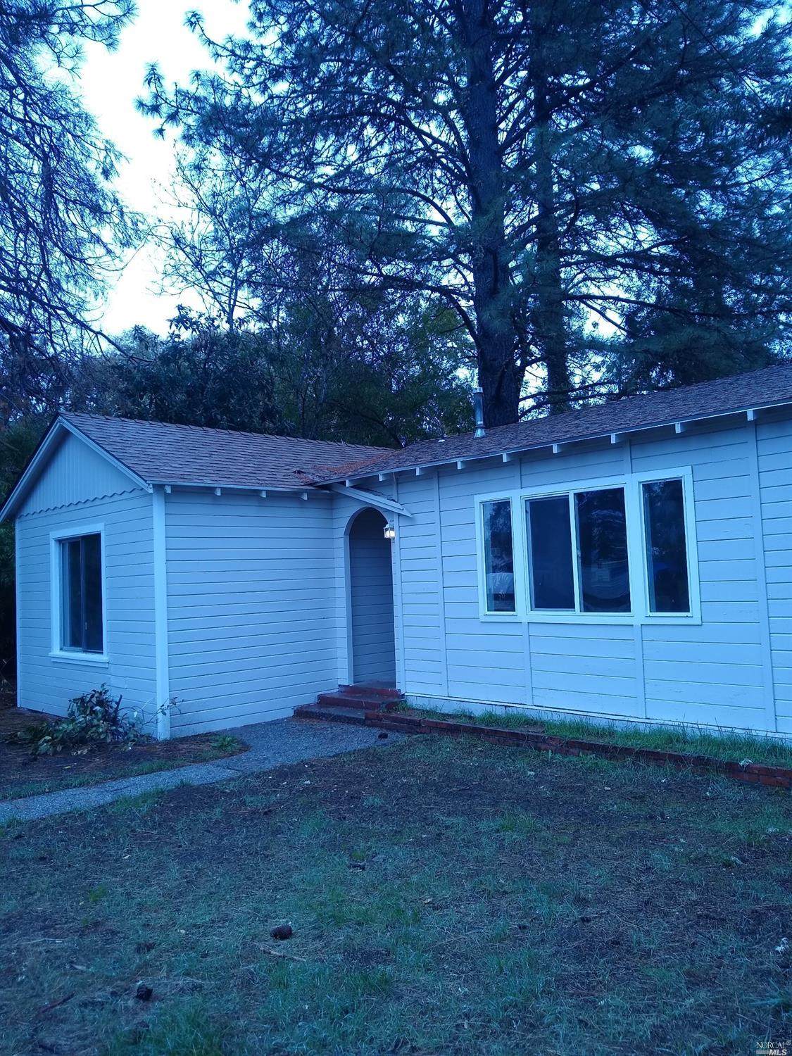 76291 High School Street - Photo 1