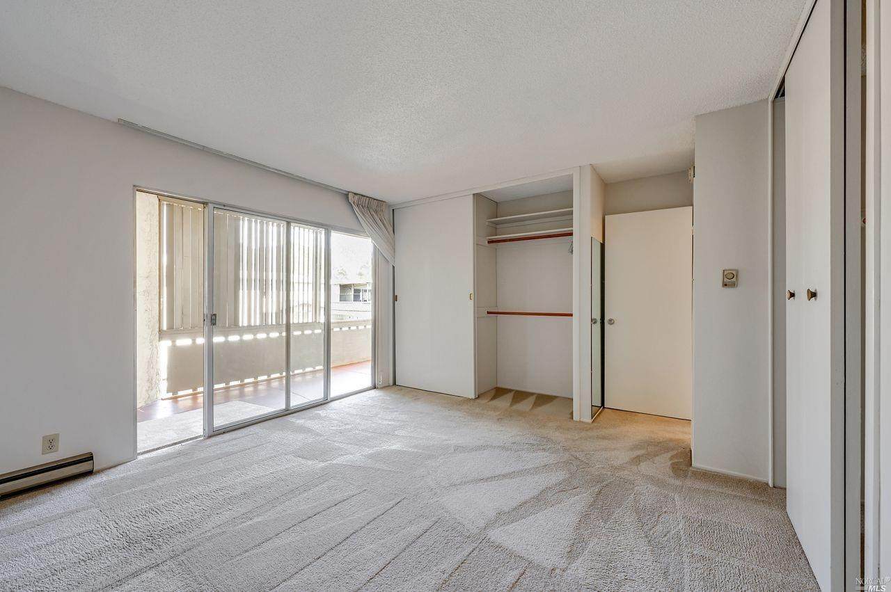 260 Merrydale Road - Photo 1