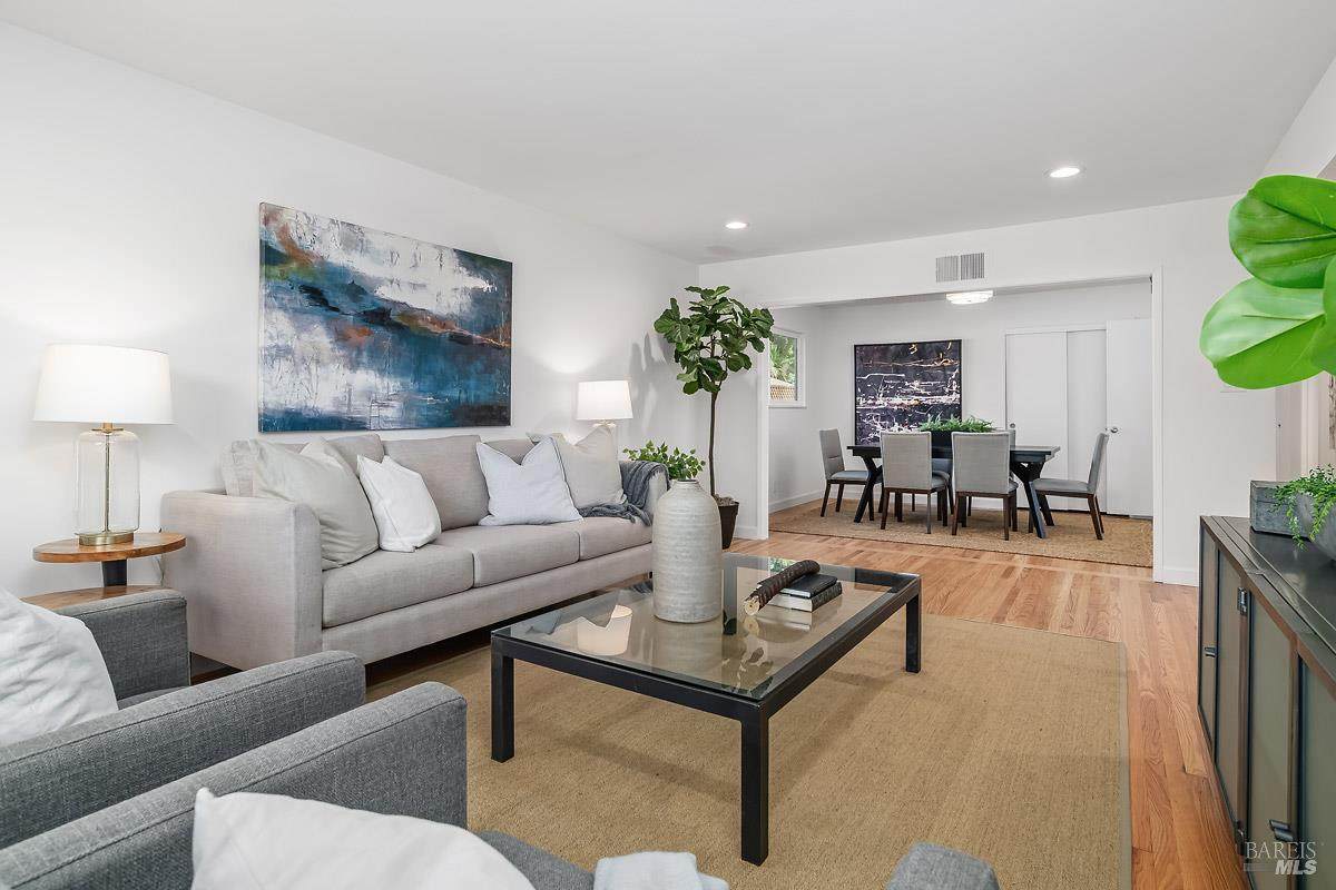 88 Elena Circle - Photo 1