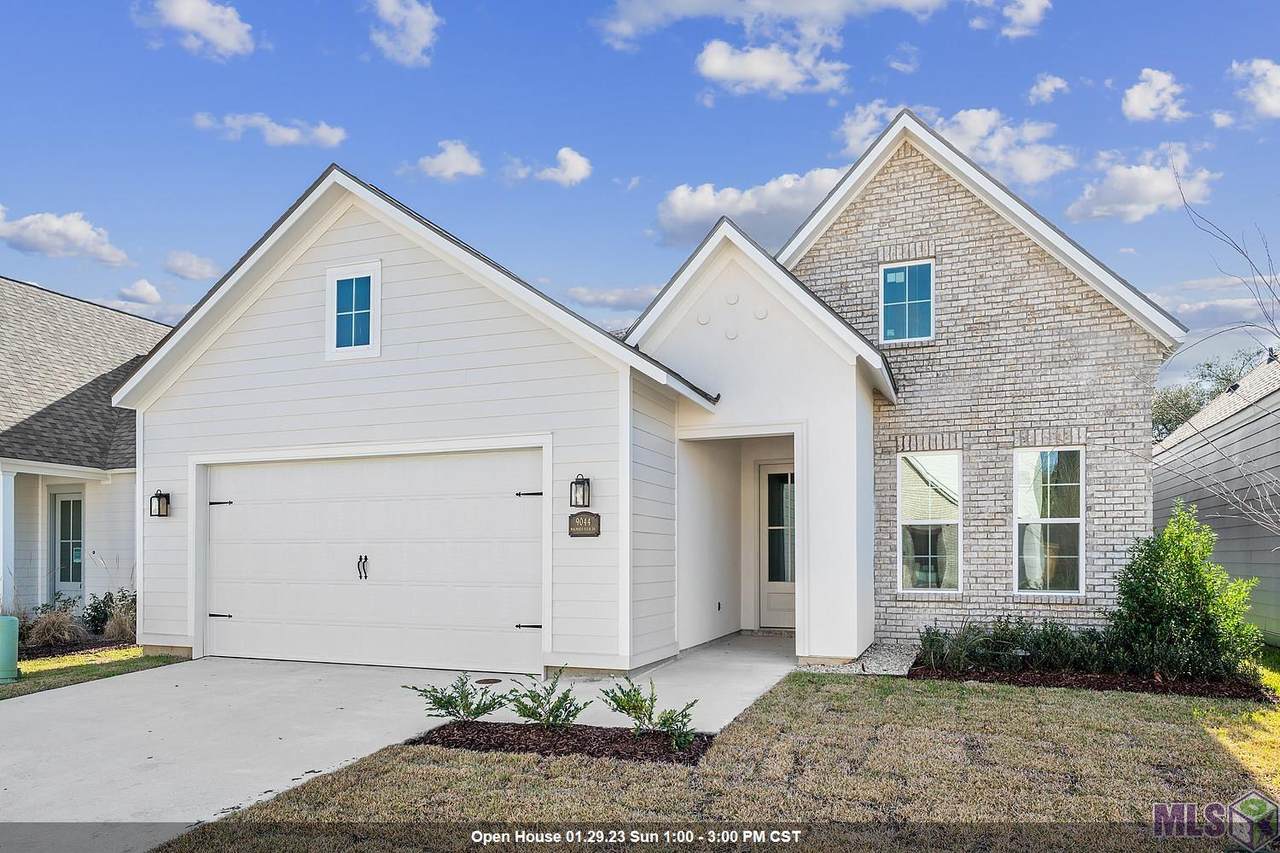 9044 Magnolia View Dr - Photo 1