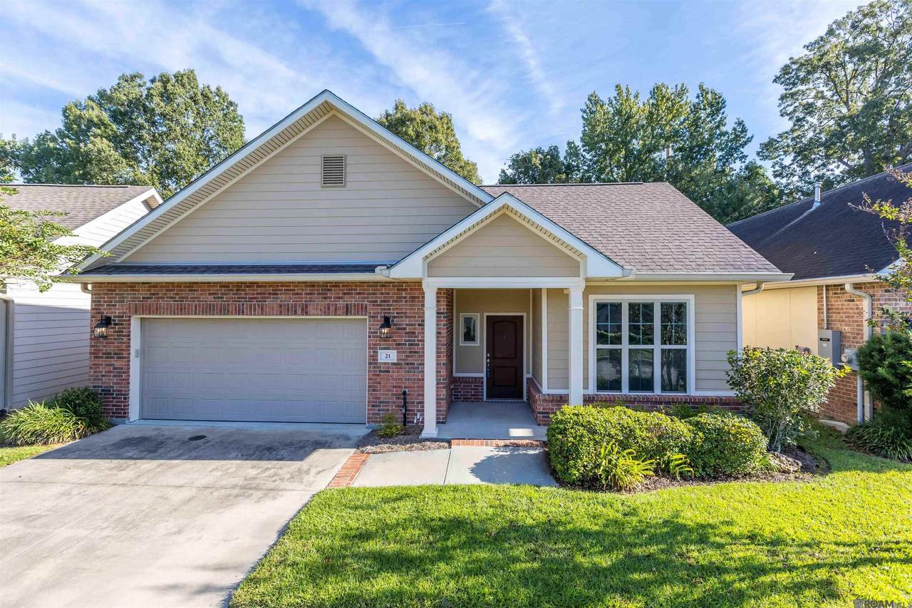 7111 Village Charmant - Photo 1