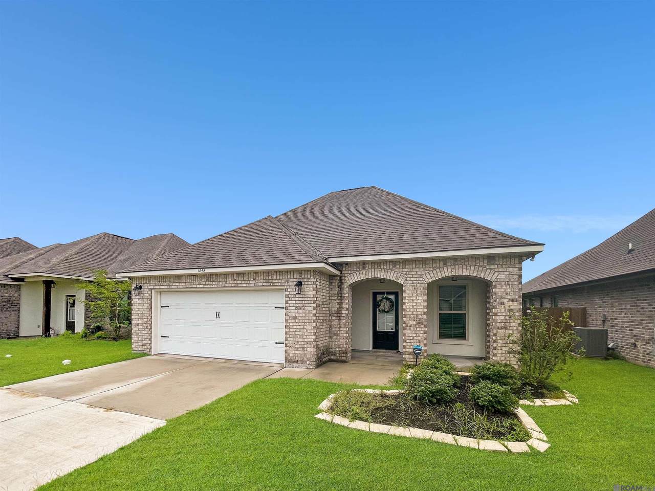 1845 Pineglen Dr - Photo 1