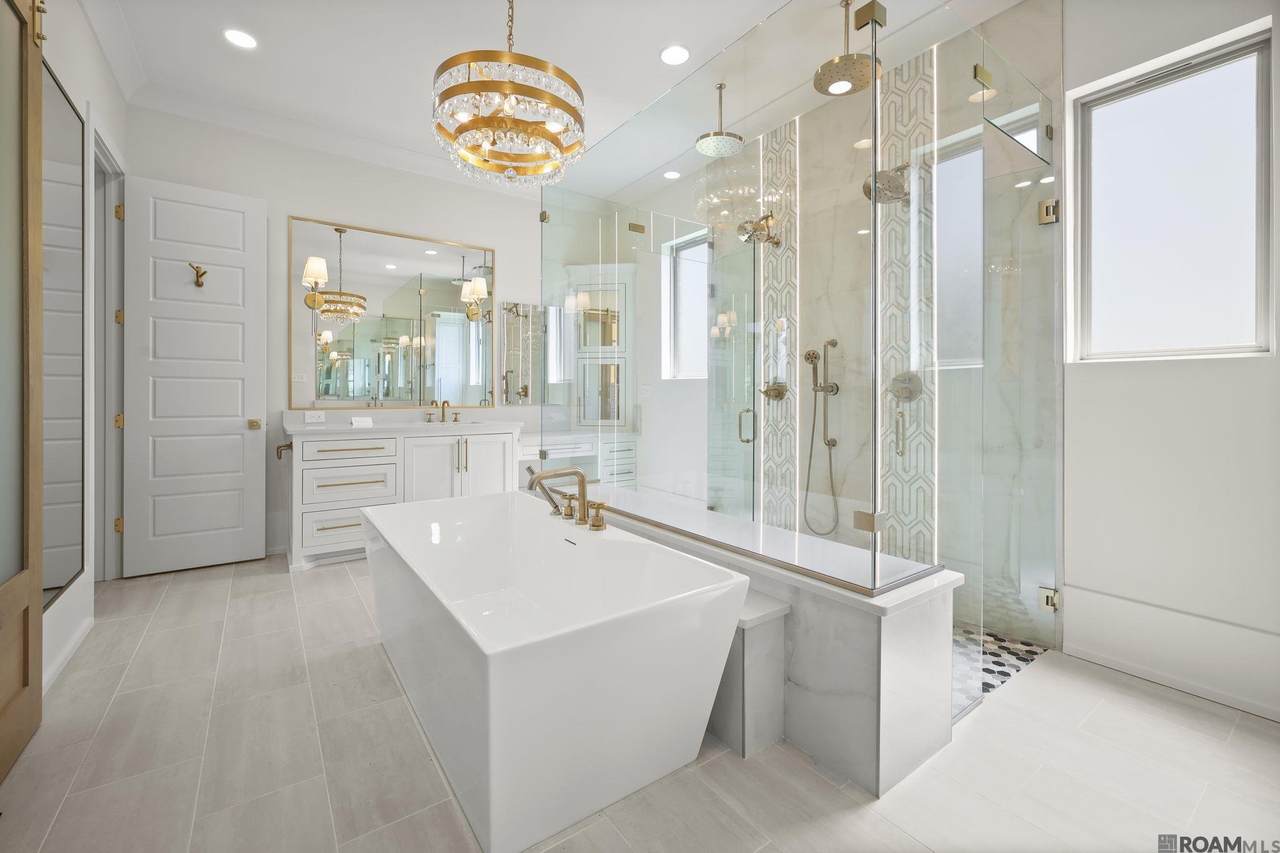 11079 Cessna St - Photo 1